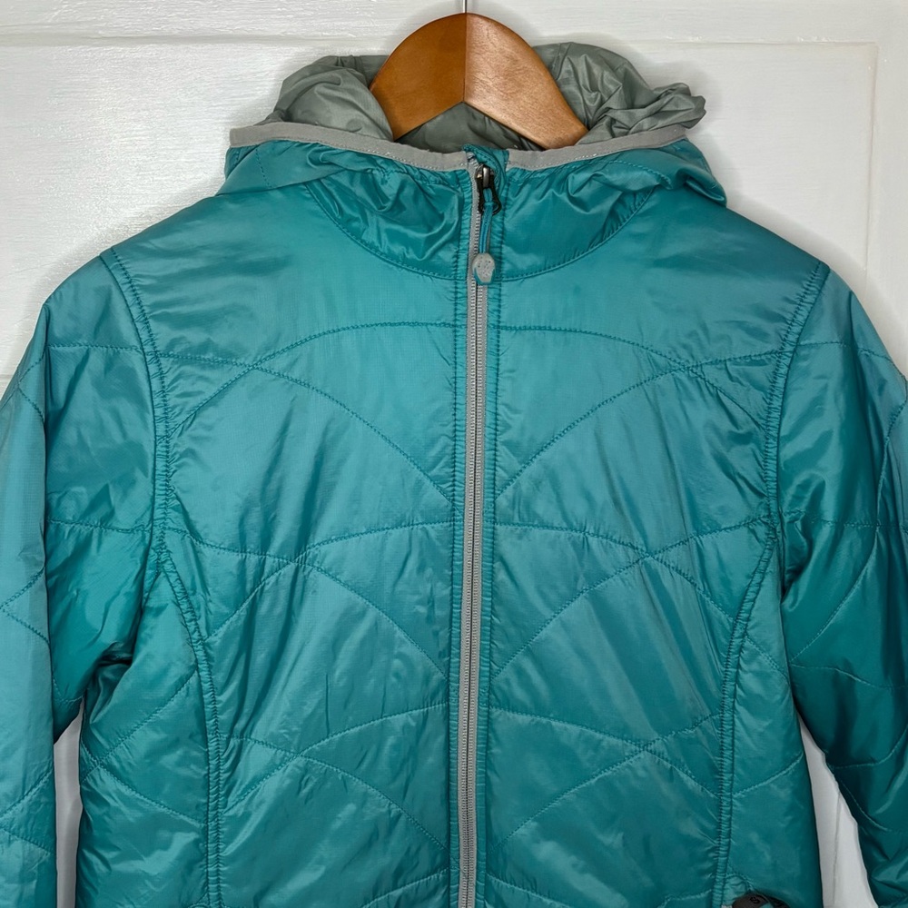 L.L. Bean Women's Aqua Stowaway Jacket